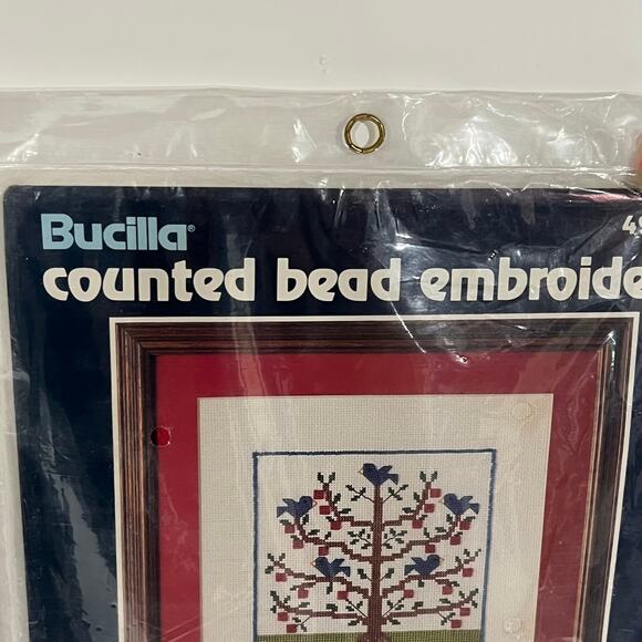 Bucilla Friendship Tree Welcome Friends Counted Bead Embroidery Kit - Picture 2 of 11